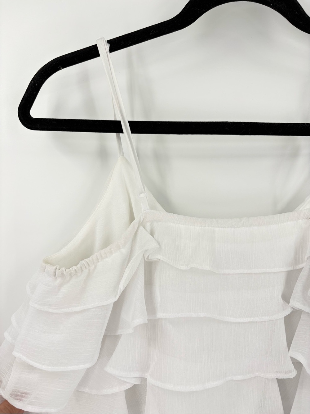 Candies Y2K White Tiered Ruffle Cami Tank NWOT Party Date Coquette Top Large - Picture 6 of 13